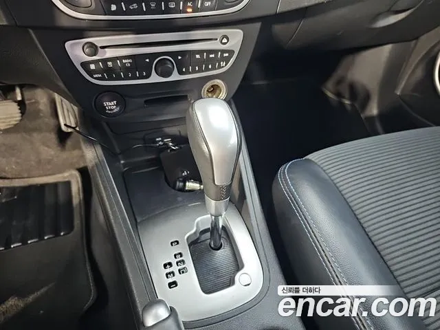 Renault-KoreaSamsung Fluence 2012 thumb 8