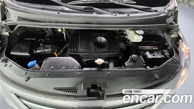 Hyundai Starex 2016 thumb 6