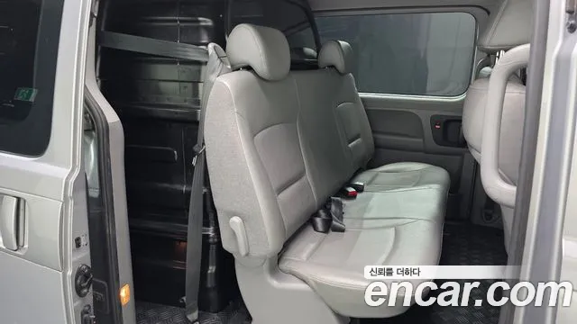 Hyundai Starex 2016 thumb 11