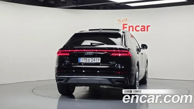 Audi Q8 2023 thumb 4