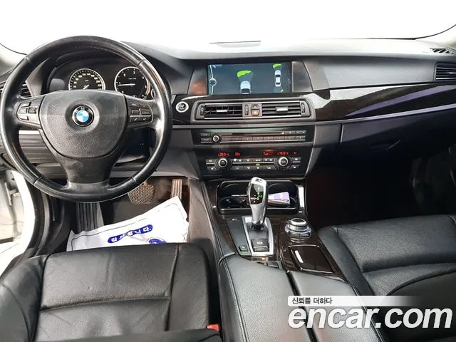 BMW 5-Series 2011 thumb 5