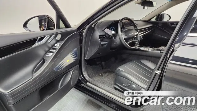 Genesis G80 2022 thumb 10