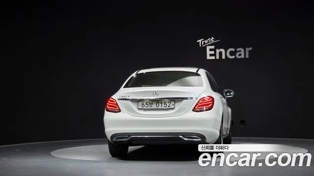 Mercedes-Benz C-Класс 2016 thumb 4