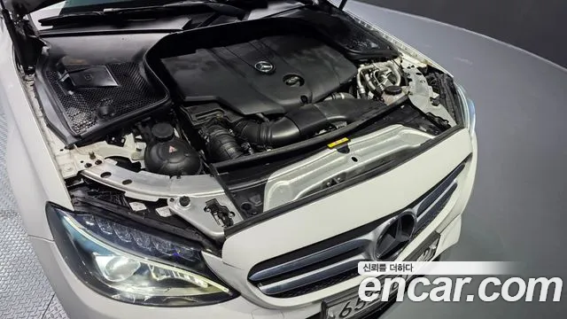 Mercedes-Benz C-Класс 2016 thumb 6