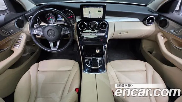 Mercedes-Benz C-Класс 2016 thumb 7