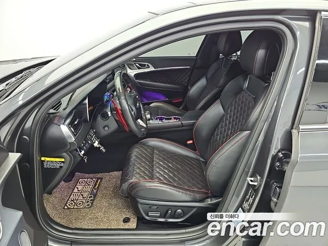 Genesis G70 2018 thumb 9