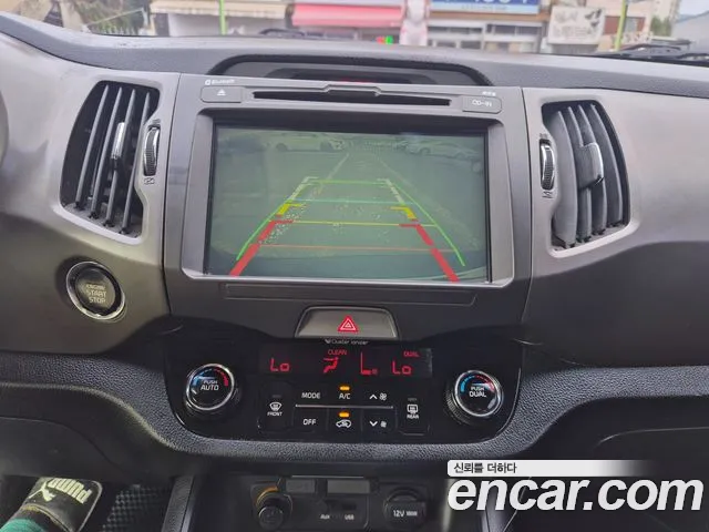 Kia Sportage 2013 thumb 9