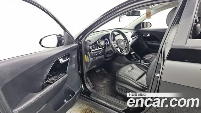 Kia Niro 2019 thumb 10
