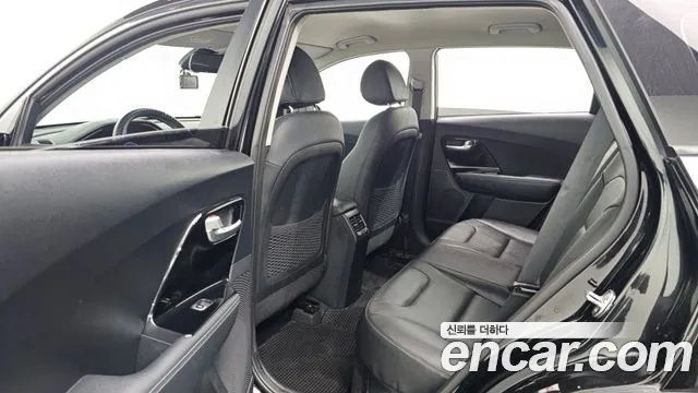 Kia Niro 2019 thumb 12
