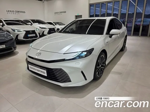 Toyota Camry 2025 thumb 12
