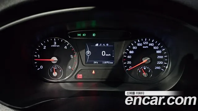 Kia Sorento 2016 thumb 8