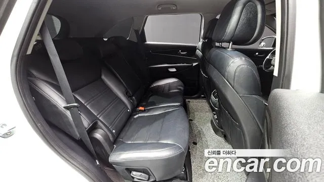 Kia Sorento 2016 thumb 11