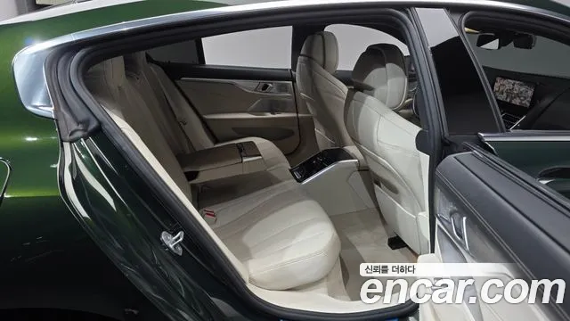 BMW 8-Series 2022 thumb 11
