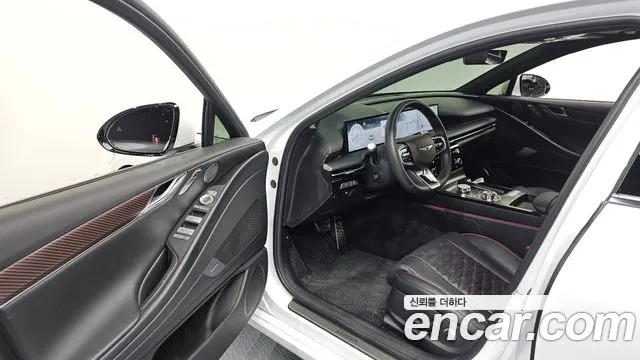 Genesis G80 2024 thumb 10