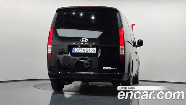 Hyundai Staria 2026 thumb 4