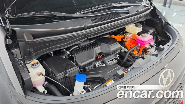 Hyundai Staria 2026 thumb 6