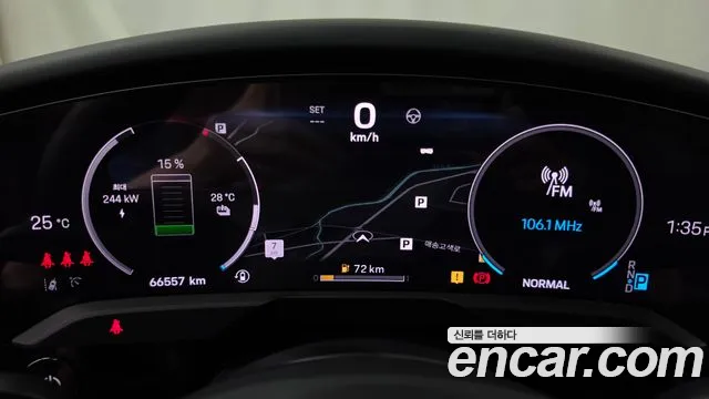 Porsche Taycan 2024 thumb 8