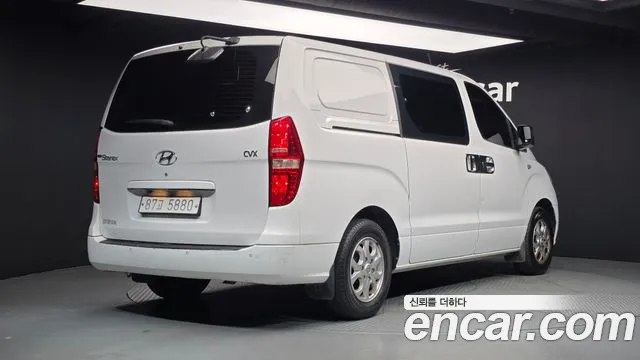 Hyundai Starex 2012 thumb 2