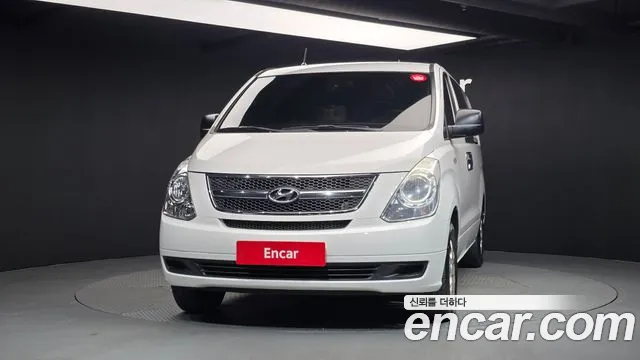 Hyundai Starex 2012 thumb 3