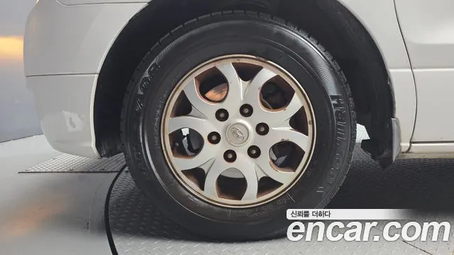 Hyundai Starex 2012 thumb 5