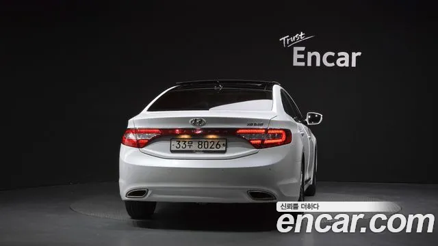 Hyundai Grandeur 2014 thumb 4