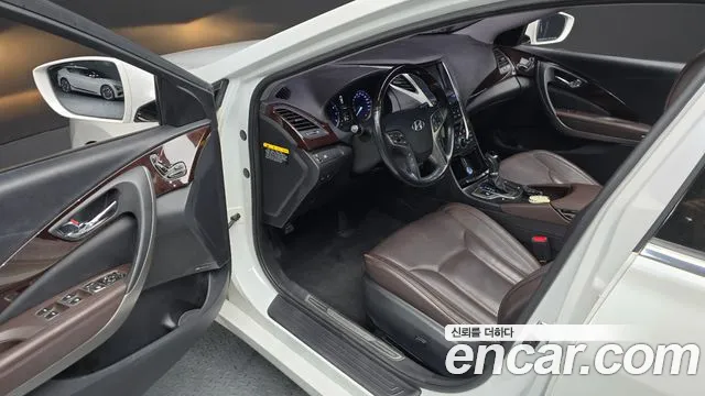 Hyundai Grandeur 2014 thumb 10