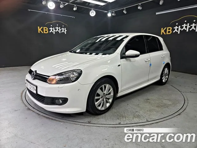 Volkswagen Golf Sportsvan 2013 thumb 4
