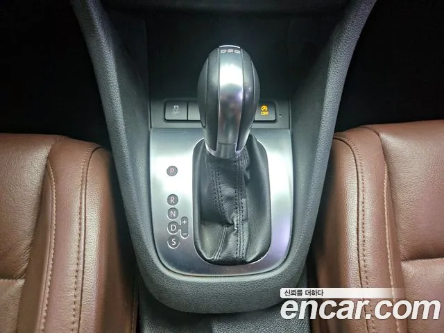 Volkswagen Golf Sportsvan 2013 thumb 9