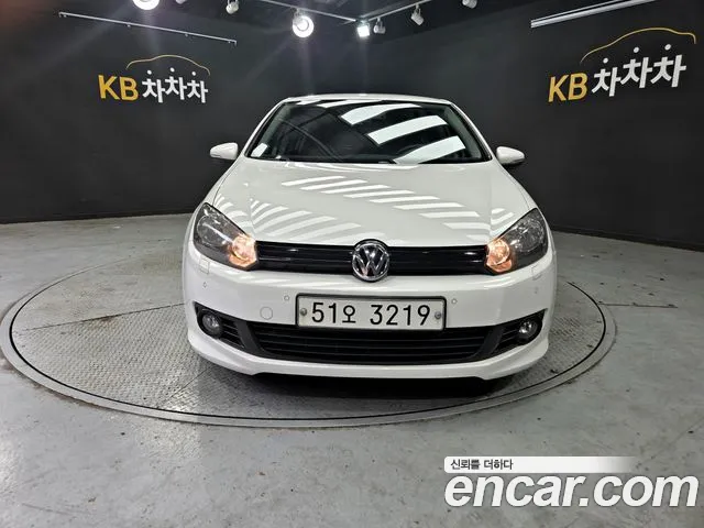 Volkswagen Golf Sportsvan 2013 thumb 12