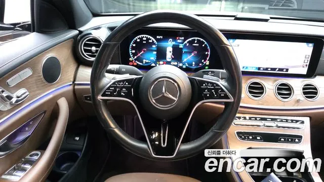 Mercedes-Benz E-Класс 2021 thumb 12