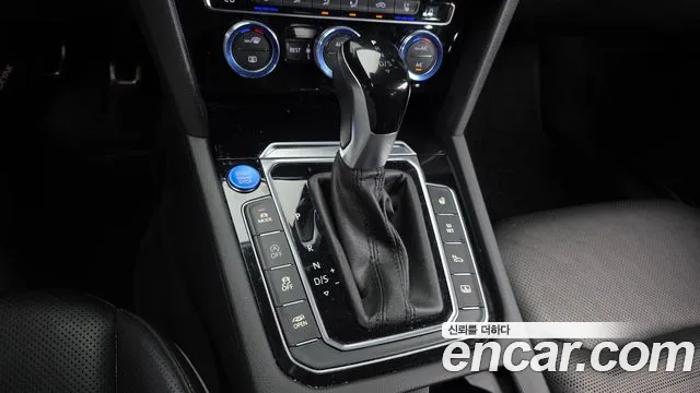 Volkswagen Arteon 2019 thumb 9