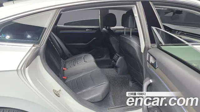 Volkswagen Arteon 2019 thumb 12