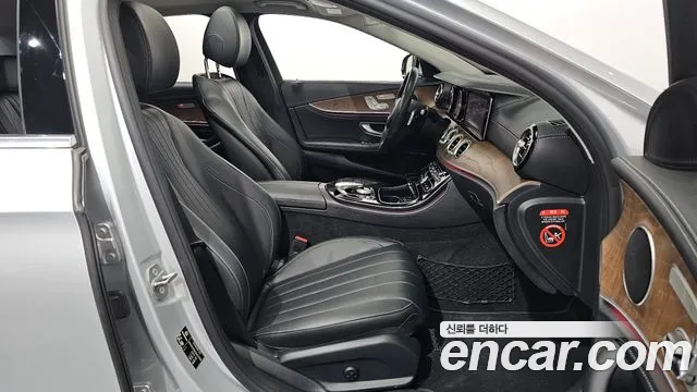 Mercedes-Benz E-Класс 2018 thumb 11