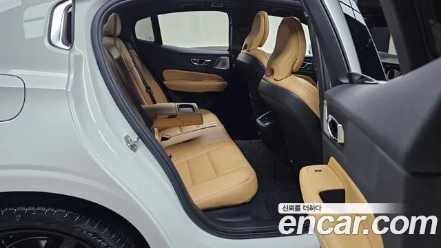 Volvo S60 2020 thumb 12