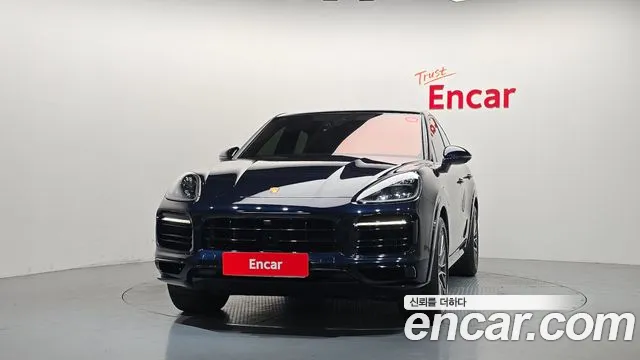 Porsche Cayenne 2022 thumb 3