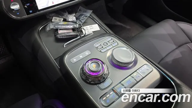 Genesis G90 2024 thumb 9
