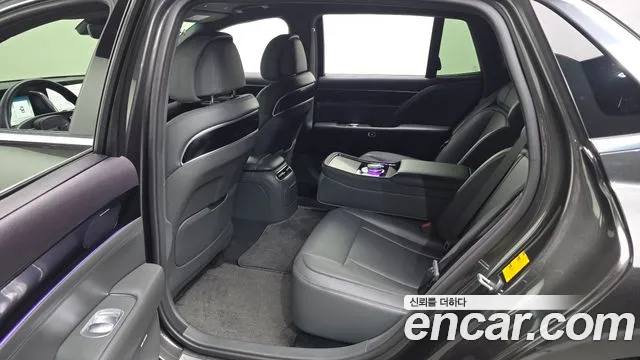 Genesis G90 2024 thumb 12
