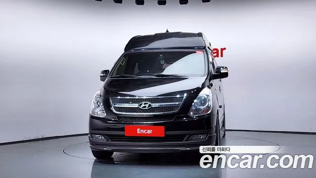 Hyundai Starex 2011 thumb 3