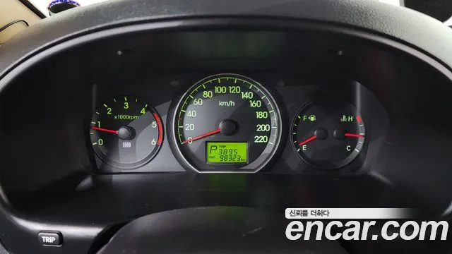 Hyundai Starex 2011 thumb 8