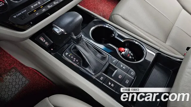 Kia Carnival 2018 thumb 9