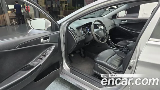Hyundai Sonata 2013 thumb 10