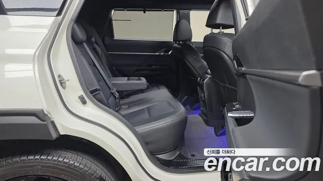 KG_Mobility_Ssangyong Torres 2023 thumb 10