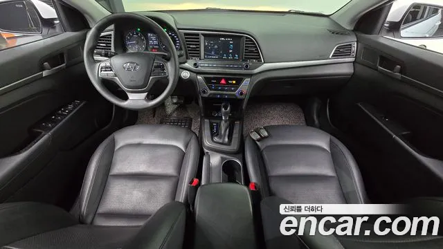 Hyundai Avante 2017 thumb 6