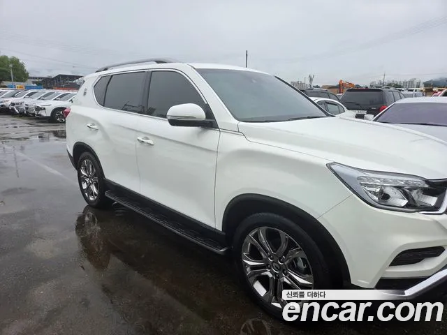 KG_Mobility_Ssangyong Rexton 2018 thumb 3