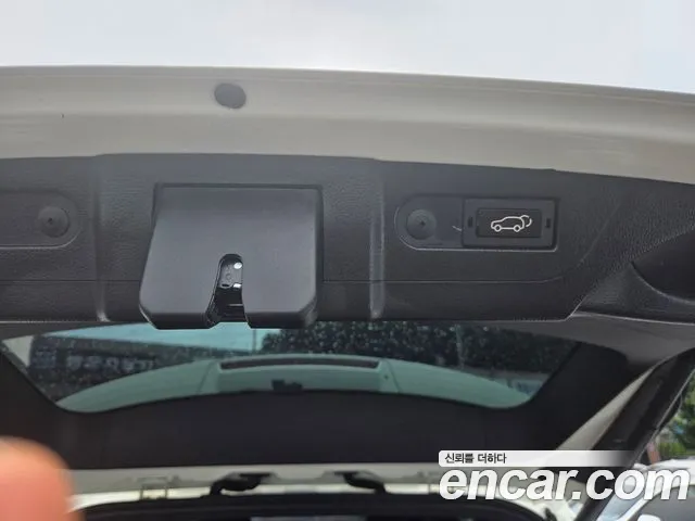 KG_Mobility_Ssangyong Rexton 2018 thumb 9
