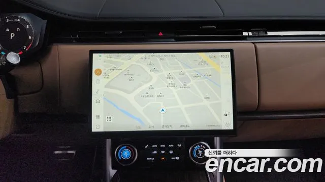 Land Rover Range Rover 2023 thumb 12