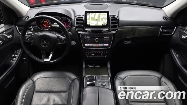 Mercedes-Benz GLE 2016 thumb 6