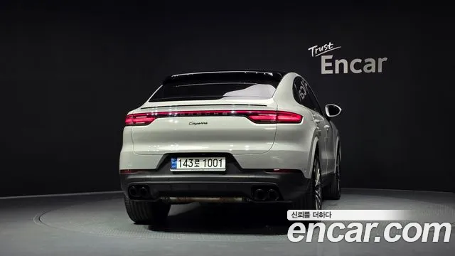 Porsche Cayenne 2023 thumb 4
