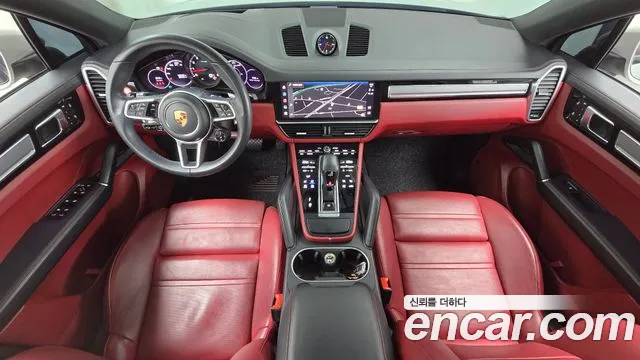 Porsche Cayenne 2023 thumb 7