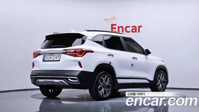 Kia Seltos 2022 thumb 2